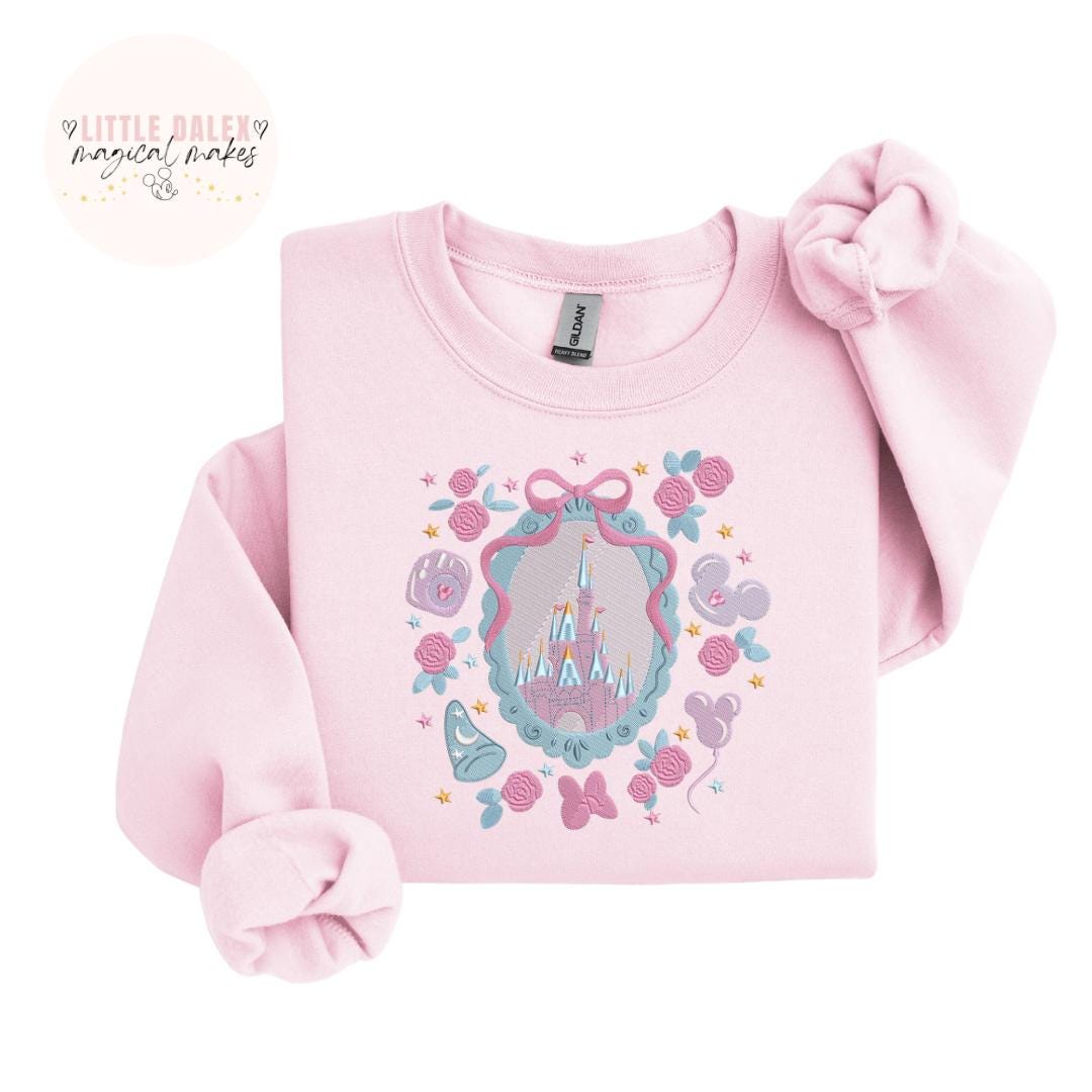 Vintage Castle & Elements Sweatshirt