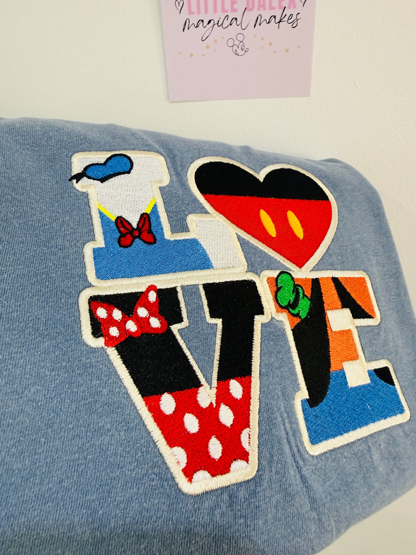 Mouse & Friends Love Sweatshirt